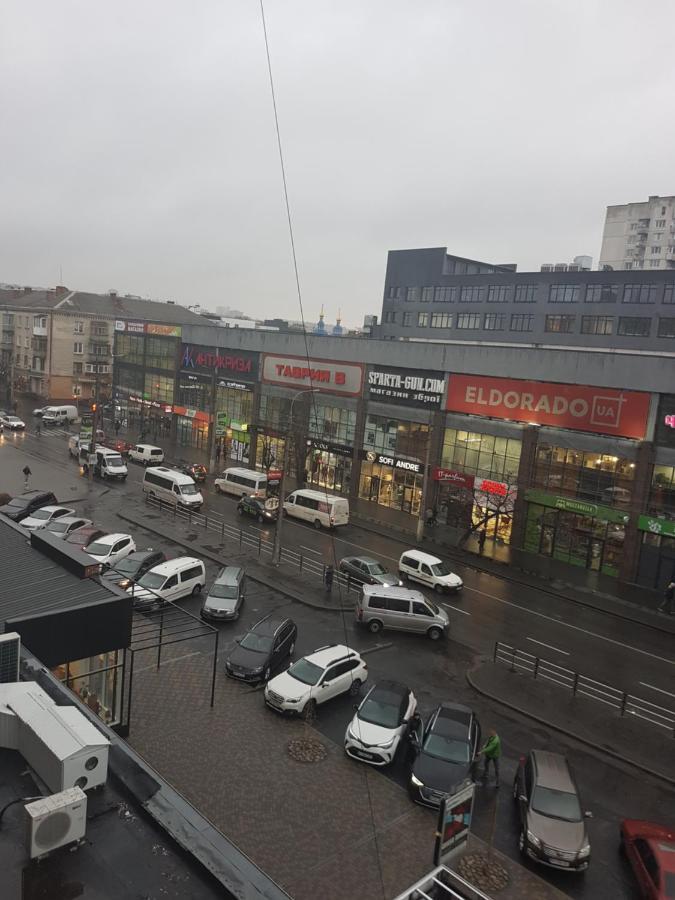 2Х Комнатная С Ремонтом В Центре.Renovated, Center Apartamento Khmelʼnytsʼkyy Exterior foto